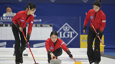 度的比赛中 度的比赛中